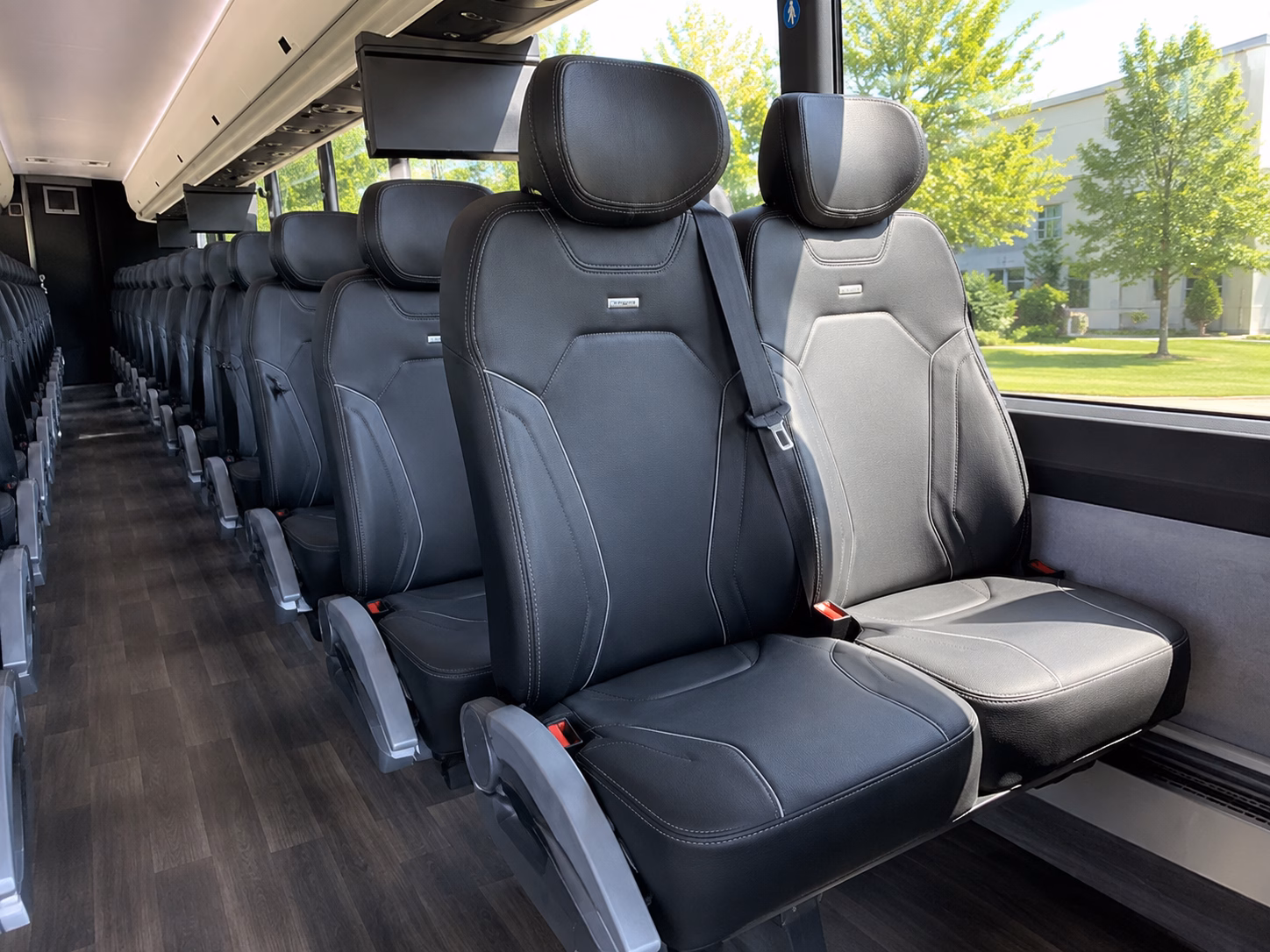 rehearsal dinner buses and multi day wedding weekend transportation